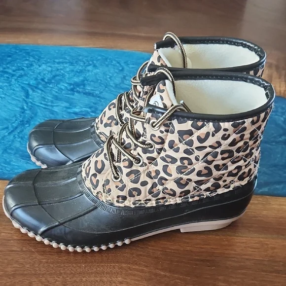 Magellan Outdoors Women's Leopard Print Duck Boots - Black and Leopard - Picture 2 of 7